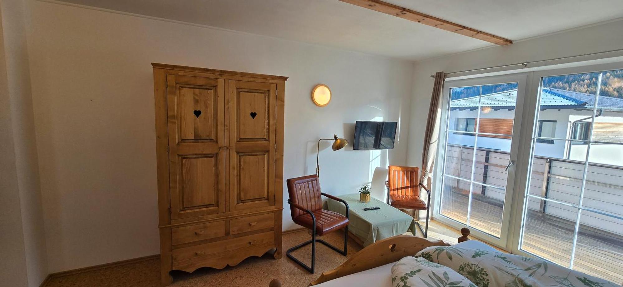 Haus Auszeit Bed & Breakfast Wenns Exterior photo
